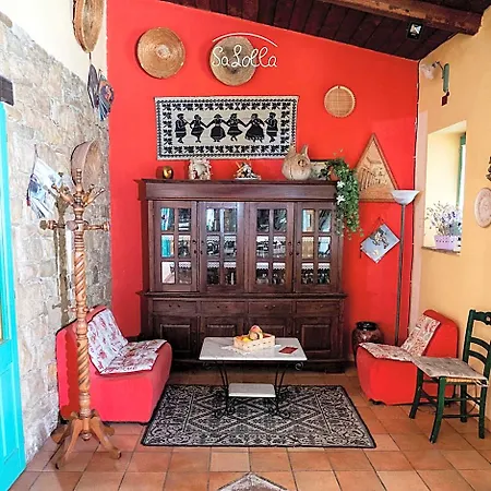 Otel Sa Lolla Barùmini